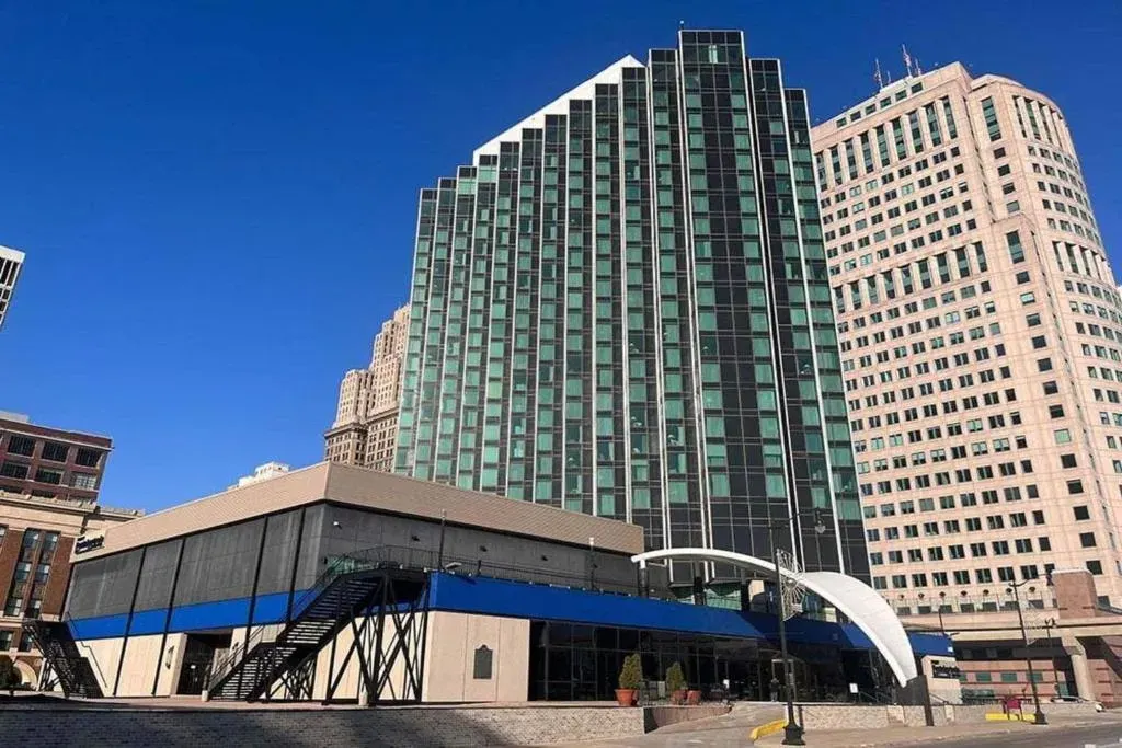 Fort Pontchartrain Detroit, a Wyndham Hotel, photo 1 of 10