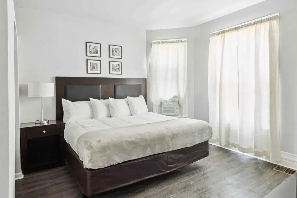 Detroit 3BR Retreat w/ Wi-Fi + Street Parking, photo 1 of 10