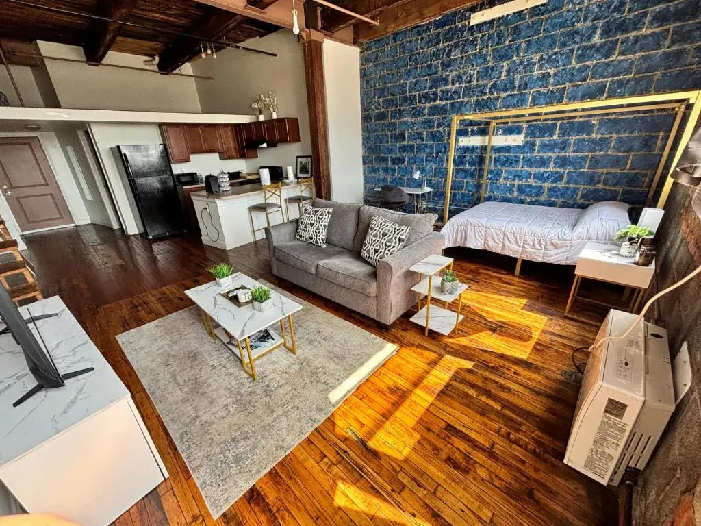 Industrial Loft Near Downtown Detroit - 420 Friendly, photo 1 of 10