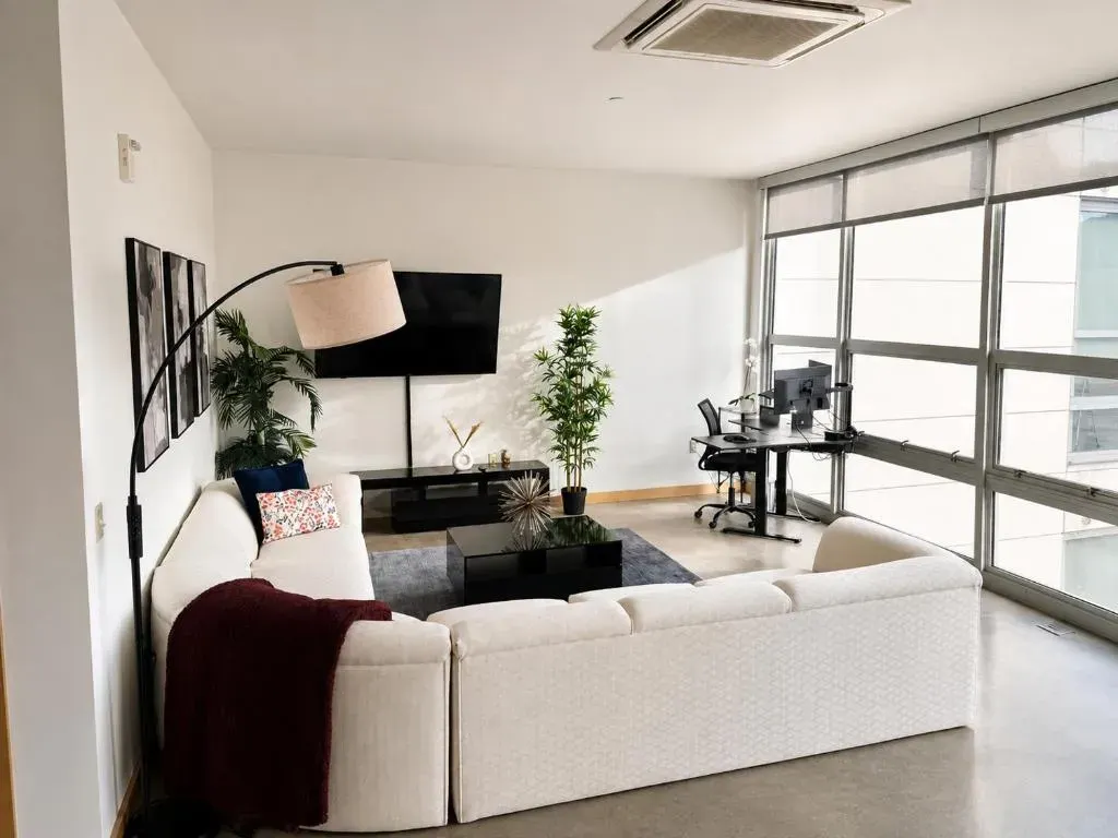Modern Downtown Detroit Loft with Skyline views, photo 1 of 10